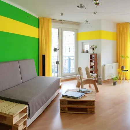 Littlehome I Wasserbett Im Zentrum Leipzigs Apartment Leipzig