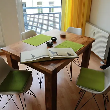 Apartment Littlehome I Wasserbett Im Zentrum Leipzigs